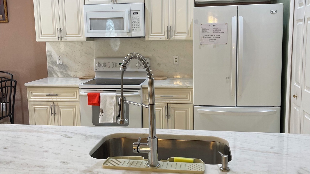 Photo of Kitchen in Englewood East