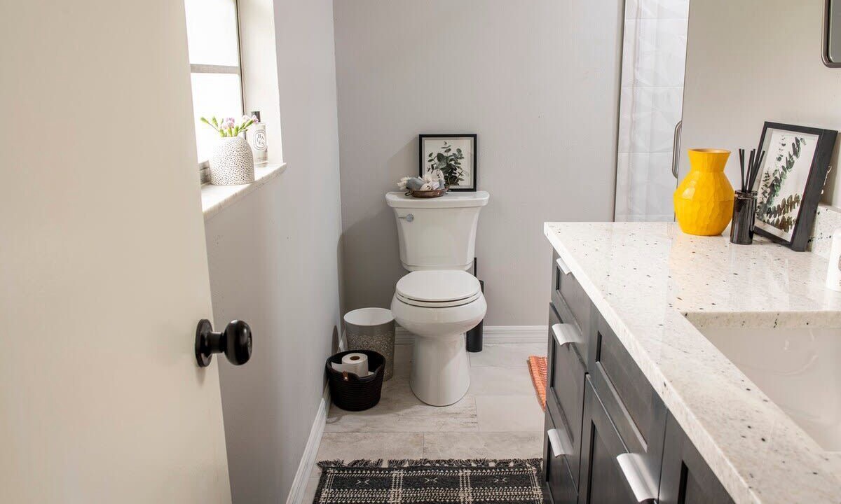 Photo of Bathroom in Lake Magdalene
