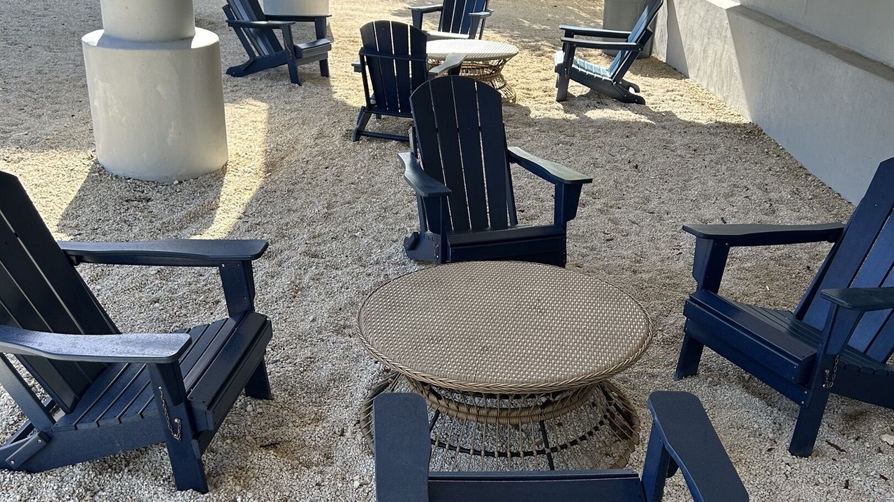 Photo of Others in Tavernier