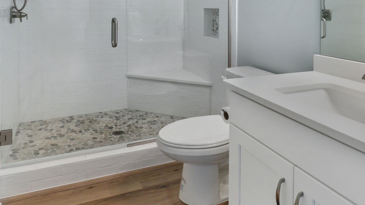 Photo of Bathroom in Mexico Beach