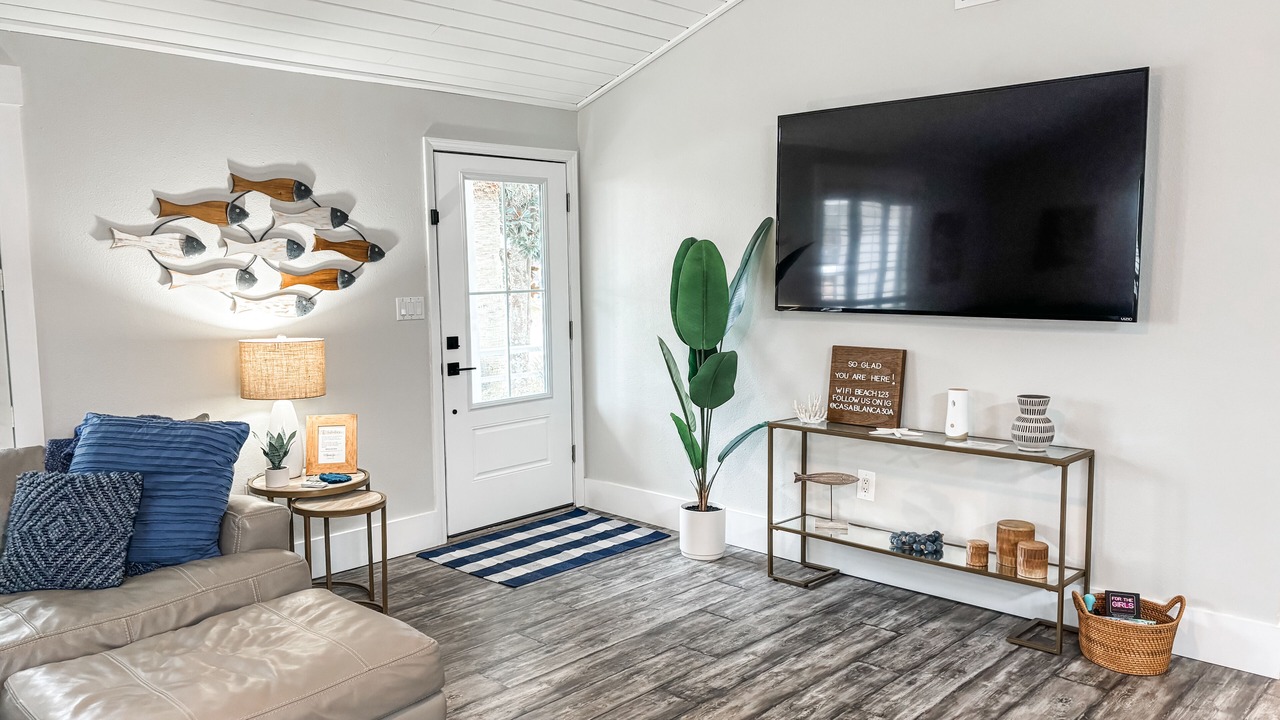 Photo of Livingroom in Gulfview Heights