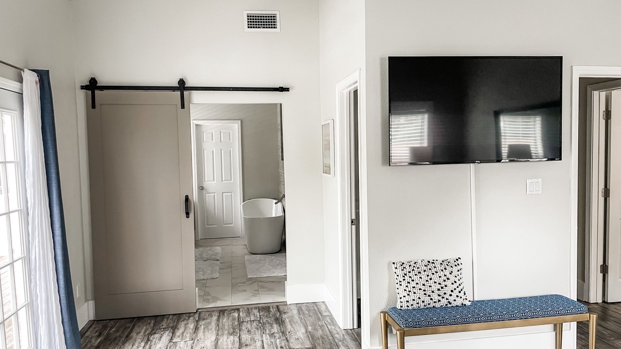 Photo of Bathroom in Gulfview Heights