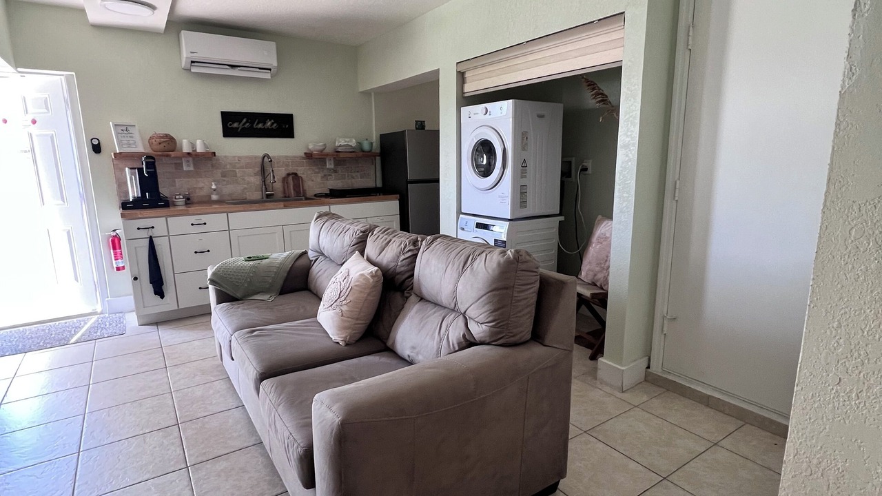 Photo of Livingroom in Port Saint Lucie