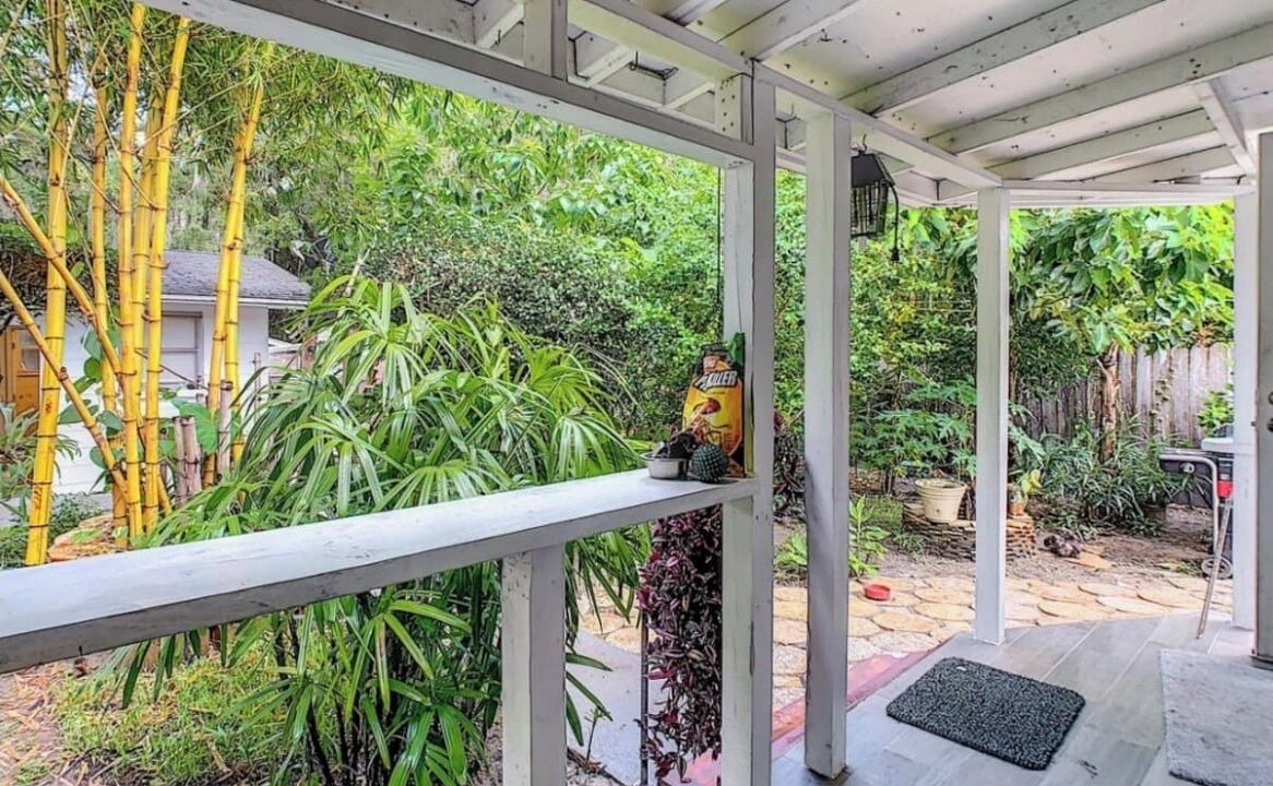Photo of Patio Balcony in St. Nicholas