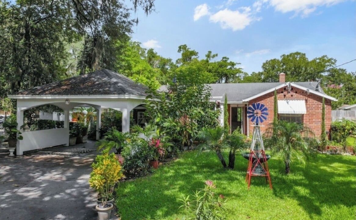 Photo of Outdoor in St. Nicholas