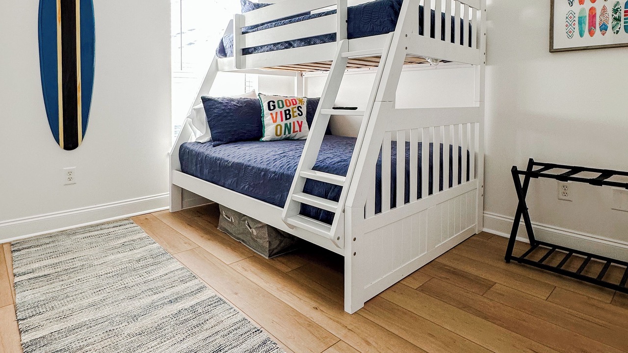 Photo of Bedroom in Laguna Beach Estates
