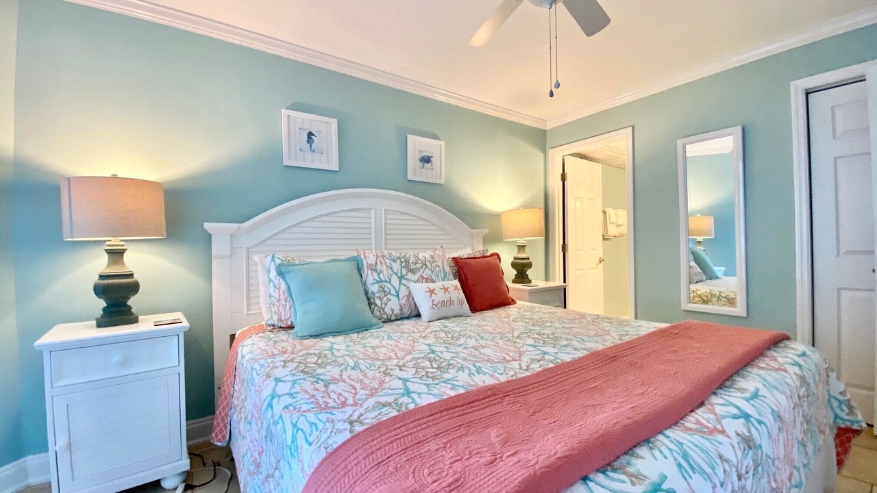 Photo of Bedroom in Gulf Lagoon Beach