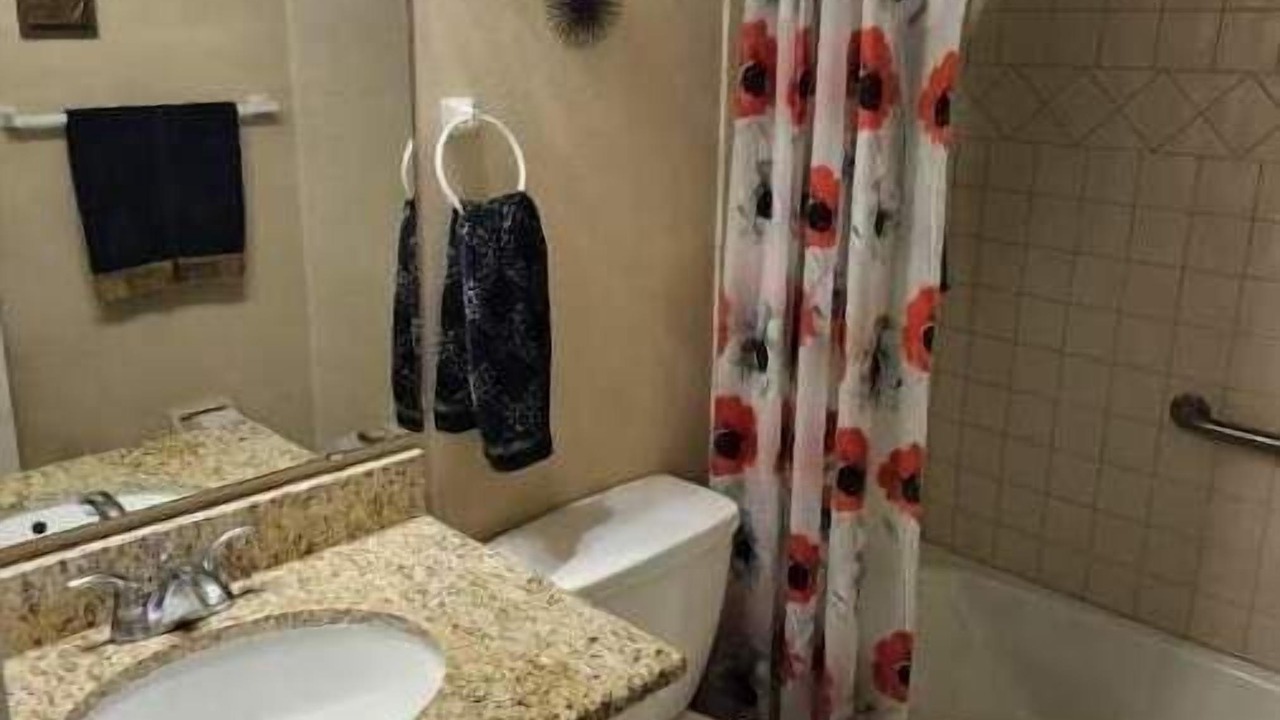 Photo of Bathroom in Park East