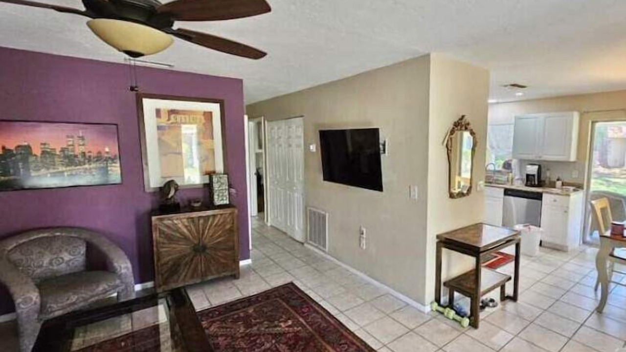 Photo of Livingroom in Park East