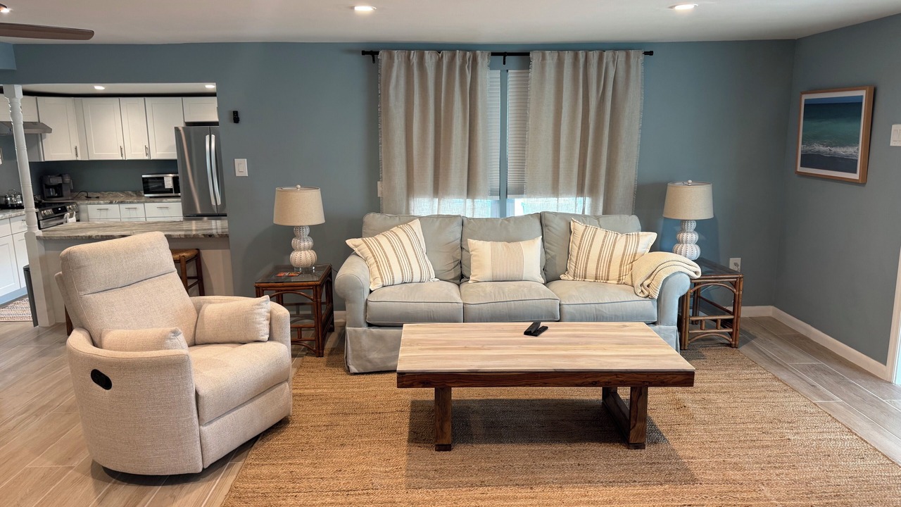 Photo of Livingroom in Englewood