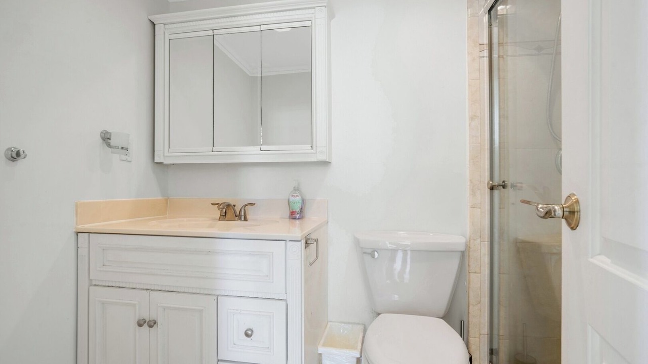 Photo of Bathroom in Hollywood South Central Beach