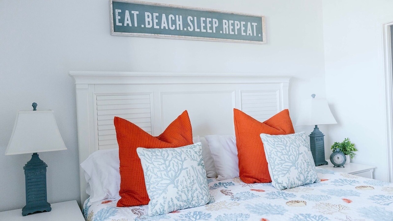 Photo of Bedroom in Gulf Place