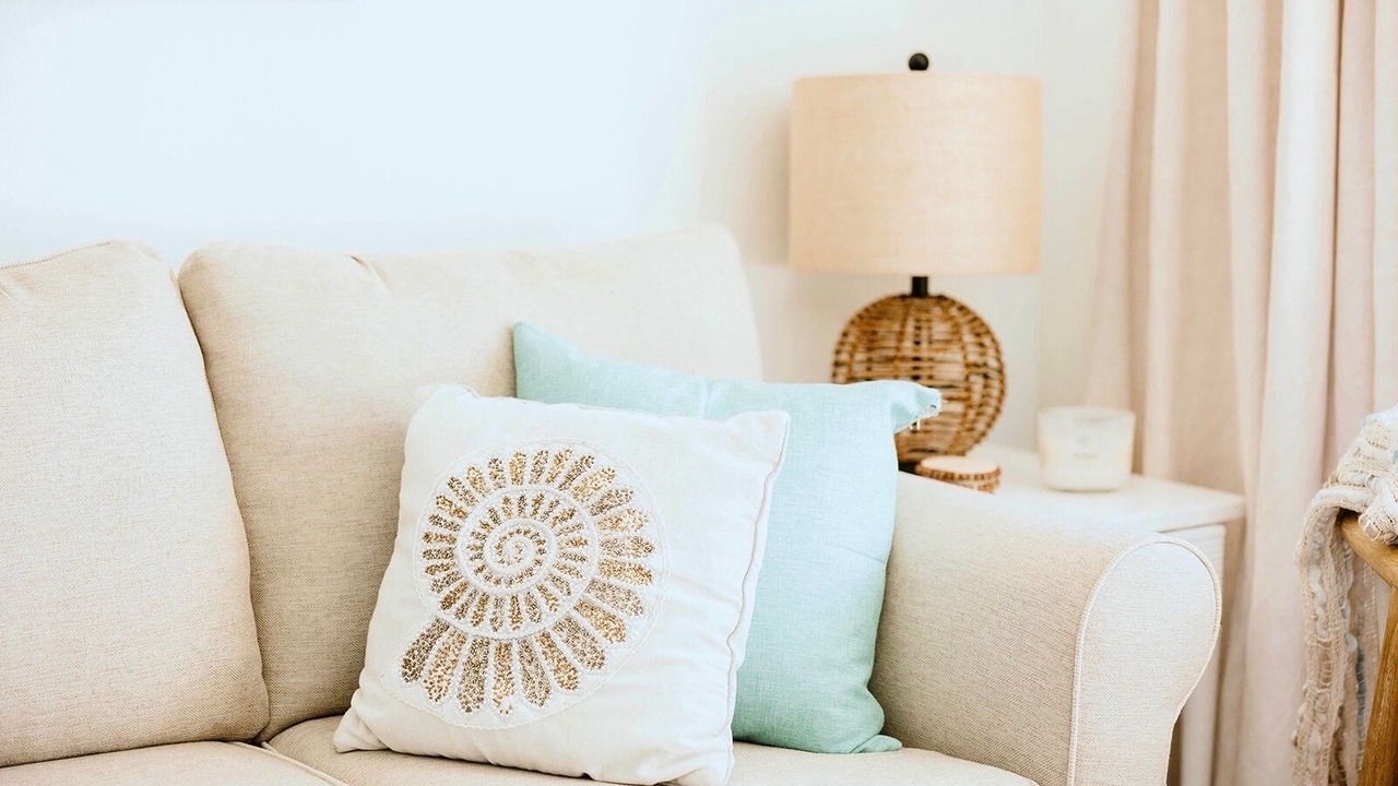 Photo of Livingroom in Gulf Place