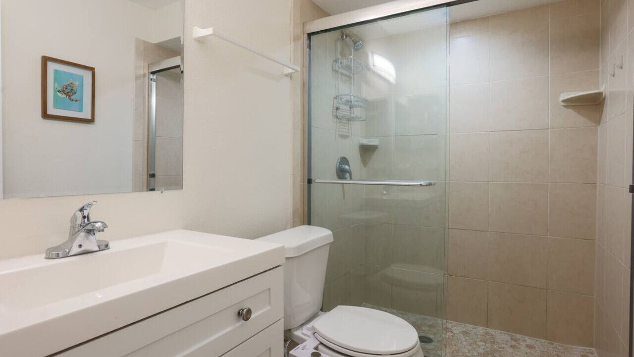 Photo of Bathroom in Apollo Beach