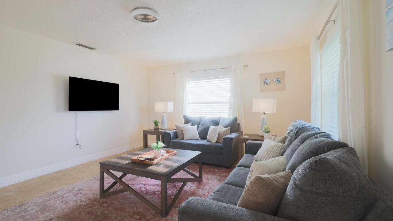 Photo of Bedroom in Apollo Beach