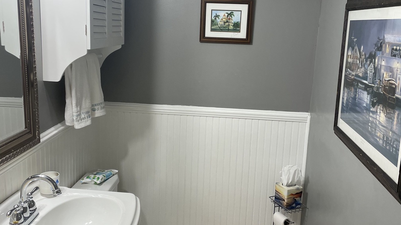 Photo of Bathroom in Tarpon Springs