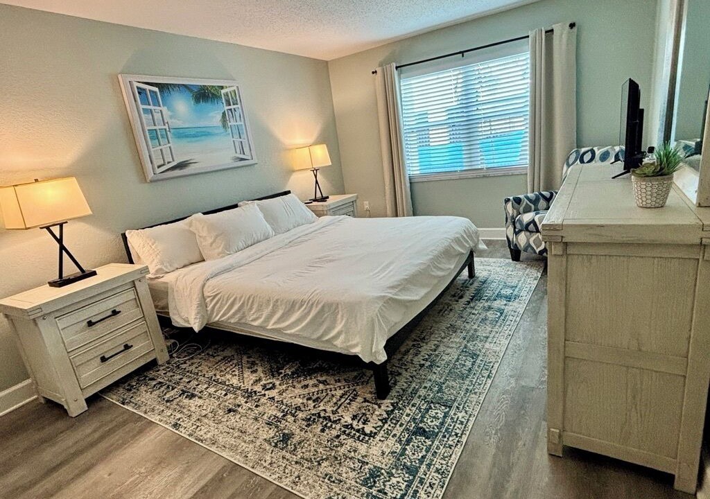 Photo of Bedroom in North Redington Beach
