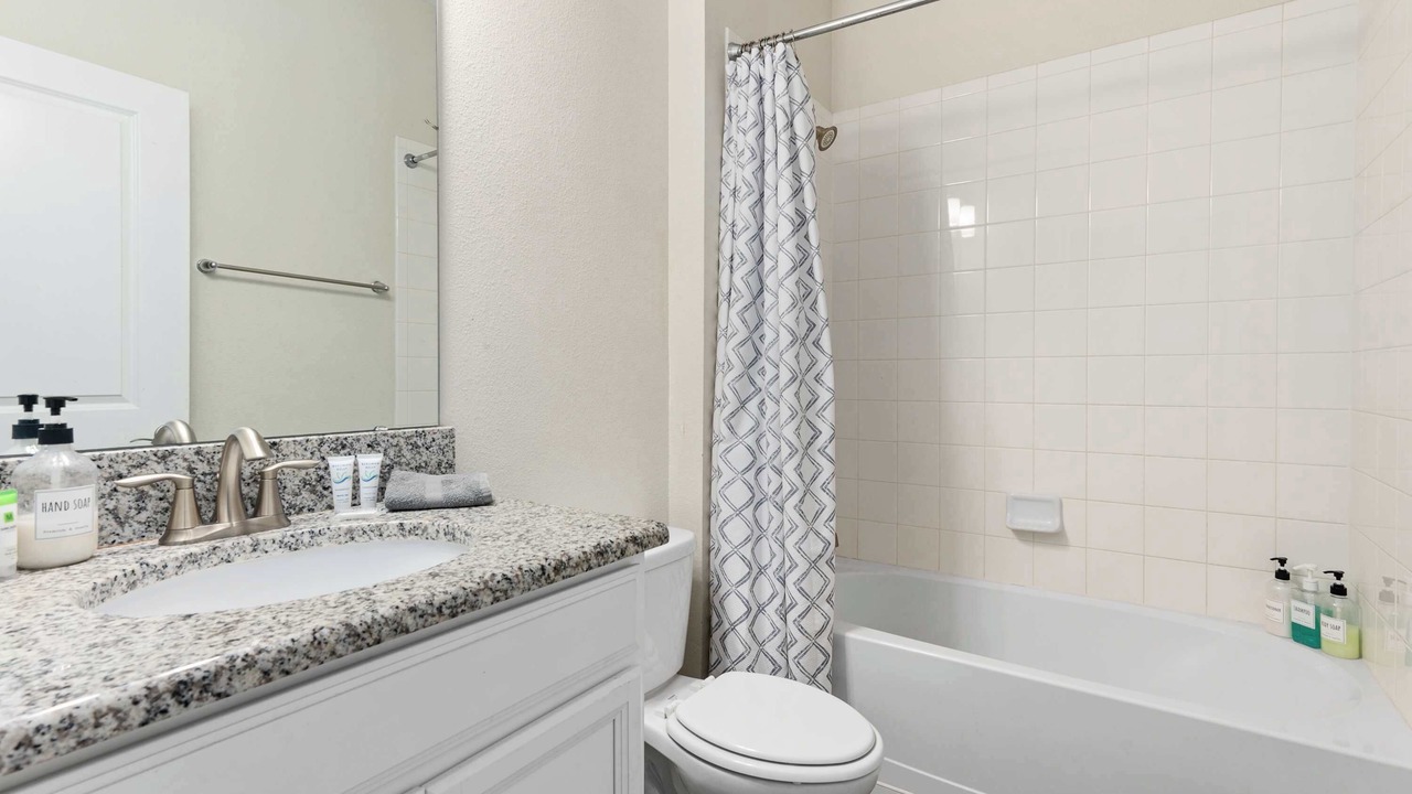 Photo of Bathroom in Davenport