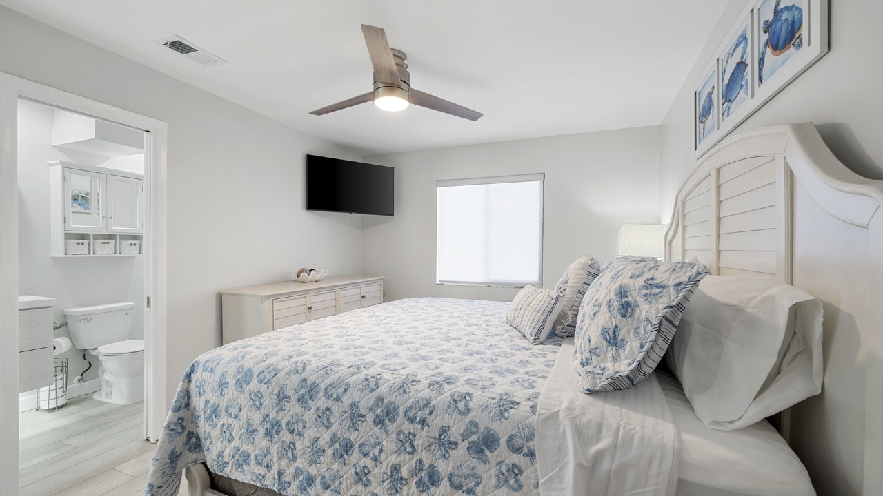 Photo of Bedroom in Englewood