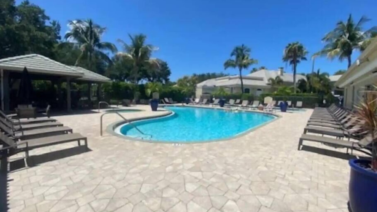 Photo of Outdoor in Naples