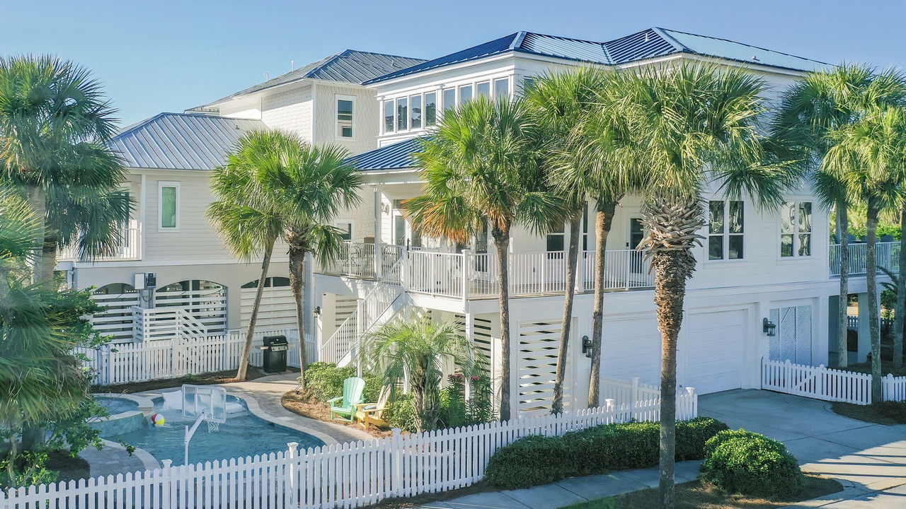 Photo of Outdoor in Holiday Isle