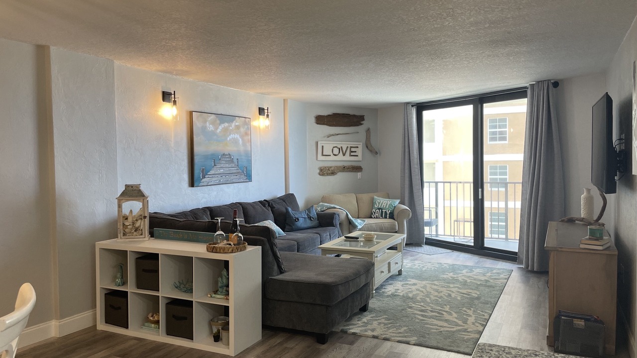 Photo of Livingroom in O'byrne