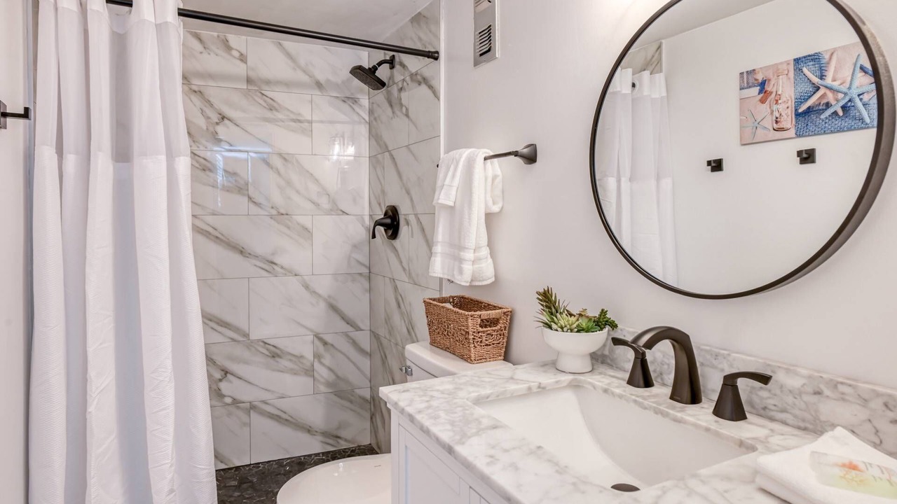 Photo of Bathroom in Crescent Beach