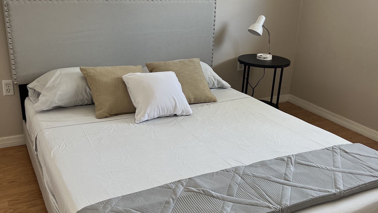 Photo of Bedroom in Oakland Hills