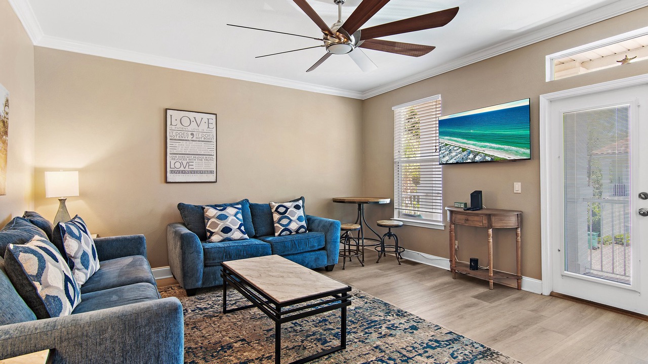 Photo of Livingroom in Villages of Crystal Beach
