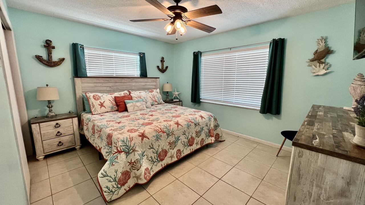 Photo of Bedroom in Madeira Beach