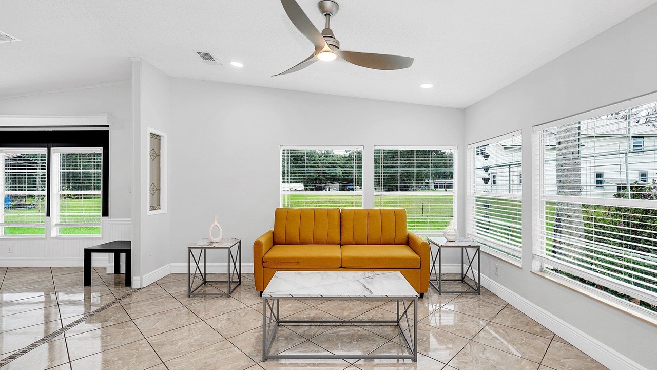 Photo of Livingroom in St. Cloud