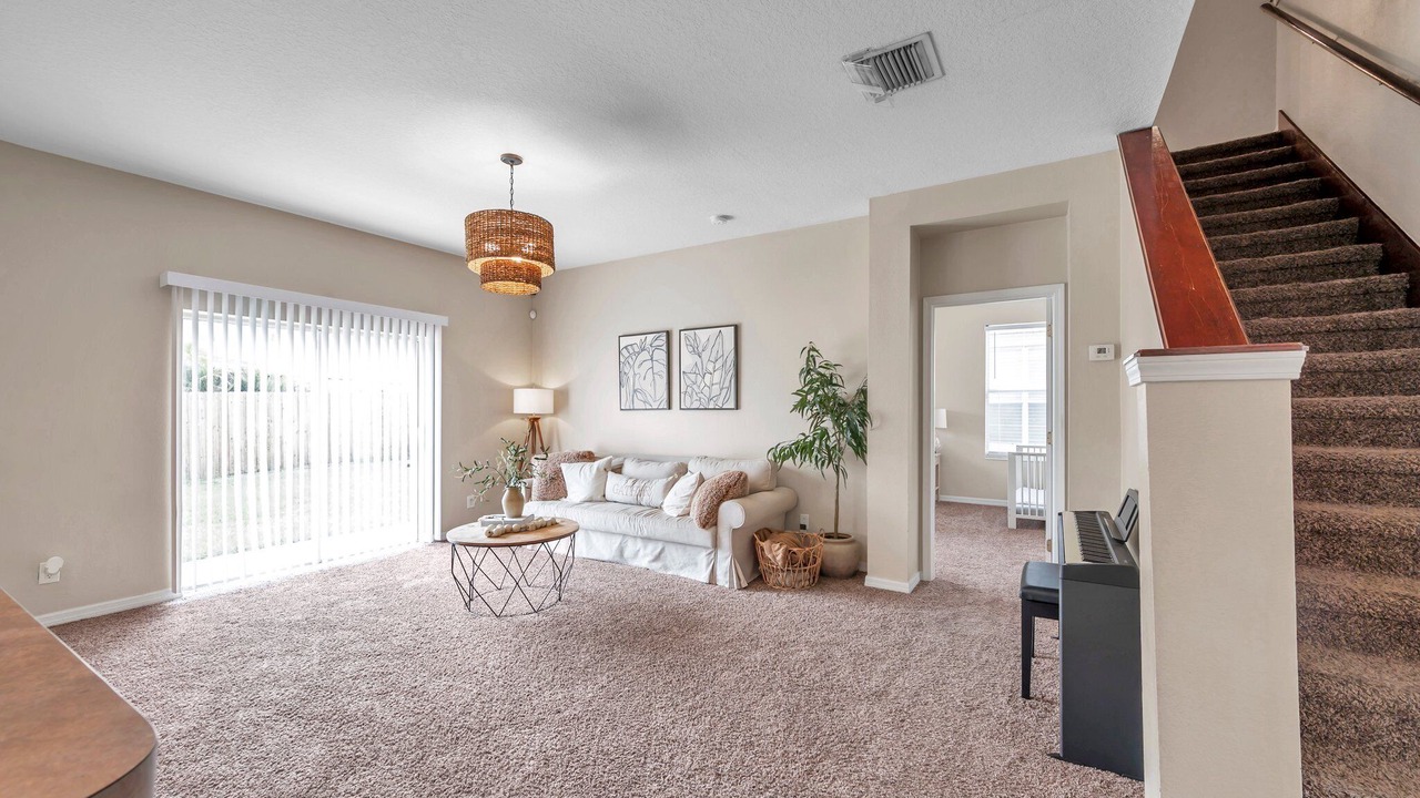 Photo of Livingroom in Apollo Beach