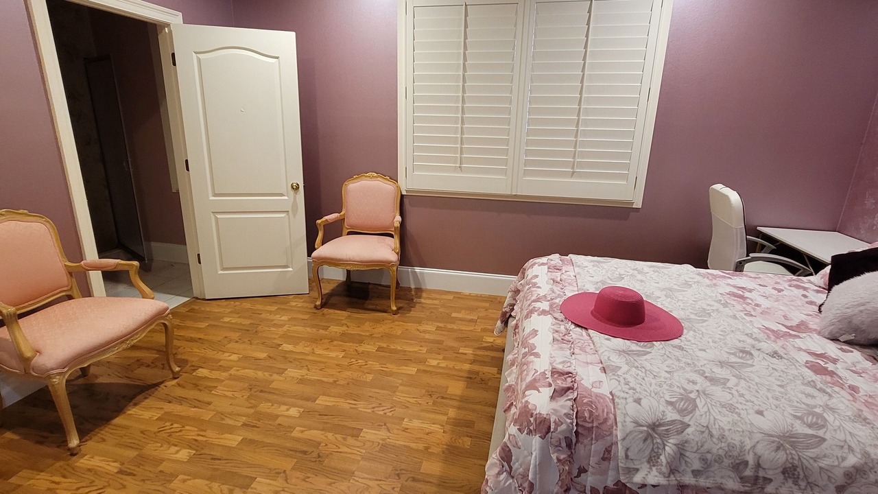 Photo of Bedroom in Freeport