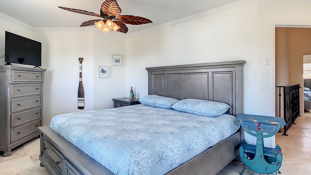 Photo of Bedroom in Ambersand Beach