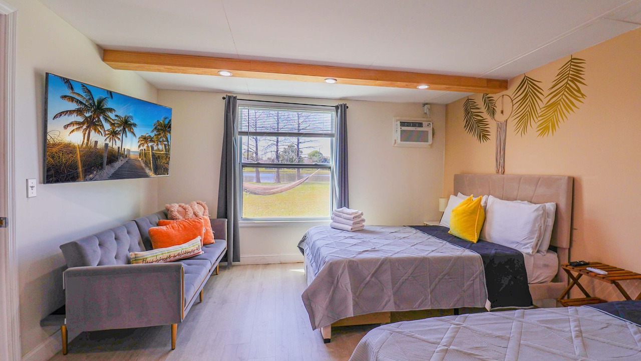 Photo of Bedroom in Buena Ventura Lakes