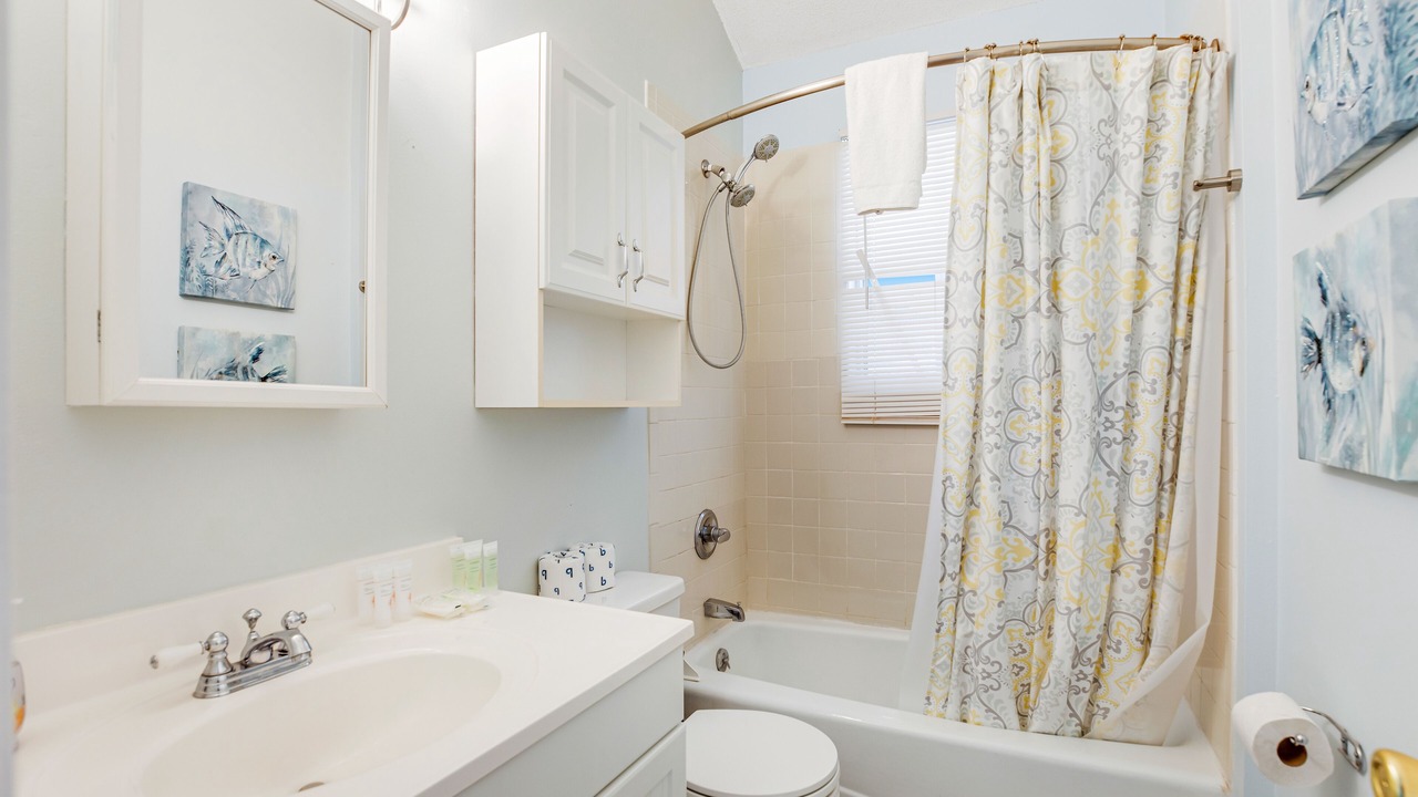 Photo of Bathroom in Big Coppitt Key