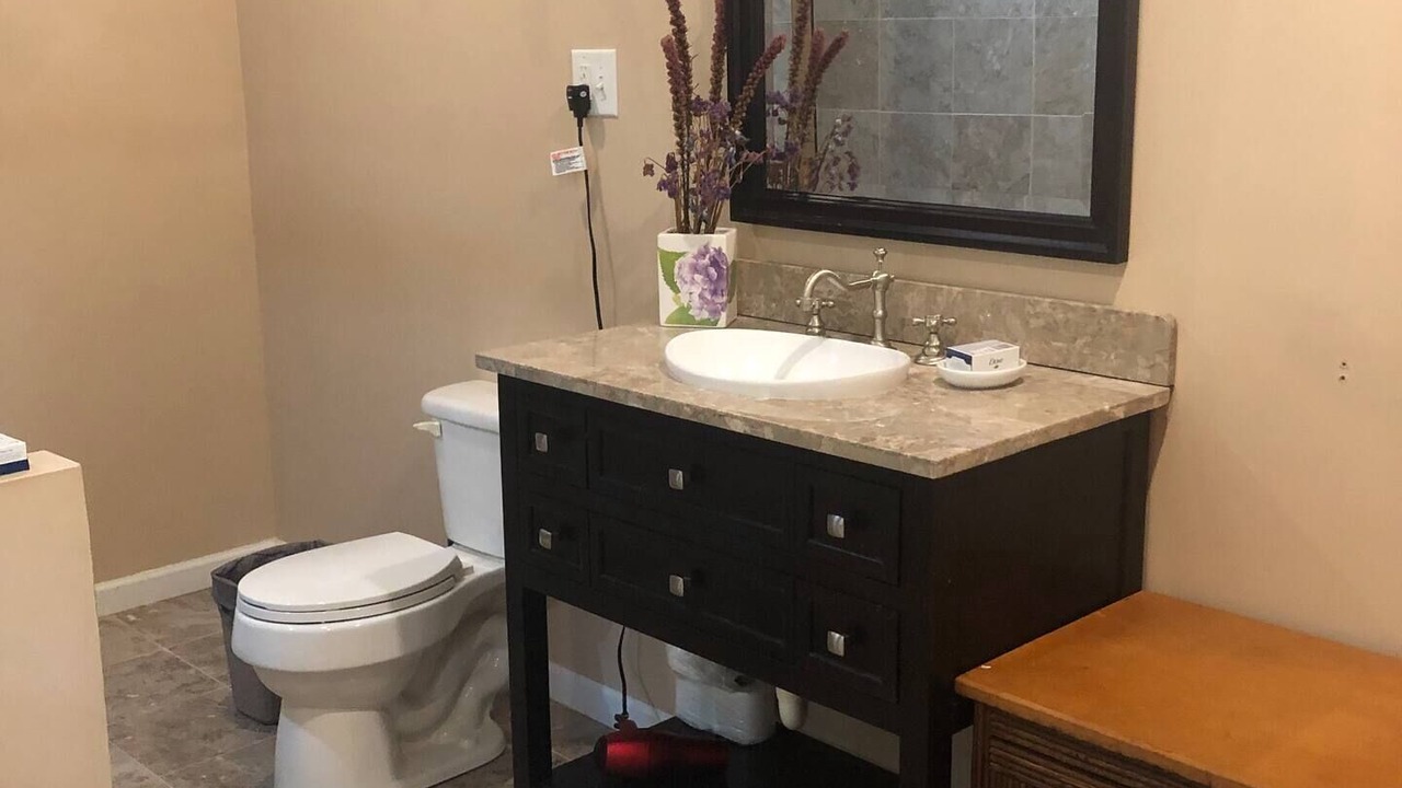 Photo of Bathroom in Albany