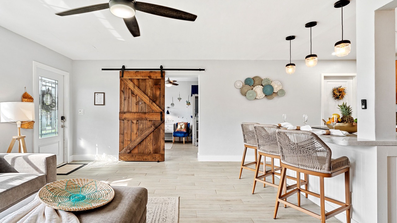 Photo of Livingroom in Deerfield Beach