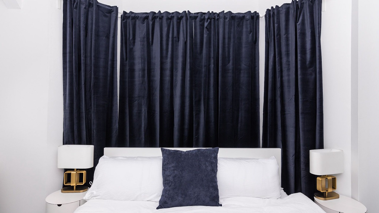 Photo of Bedroom in Fort Lee