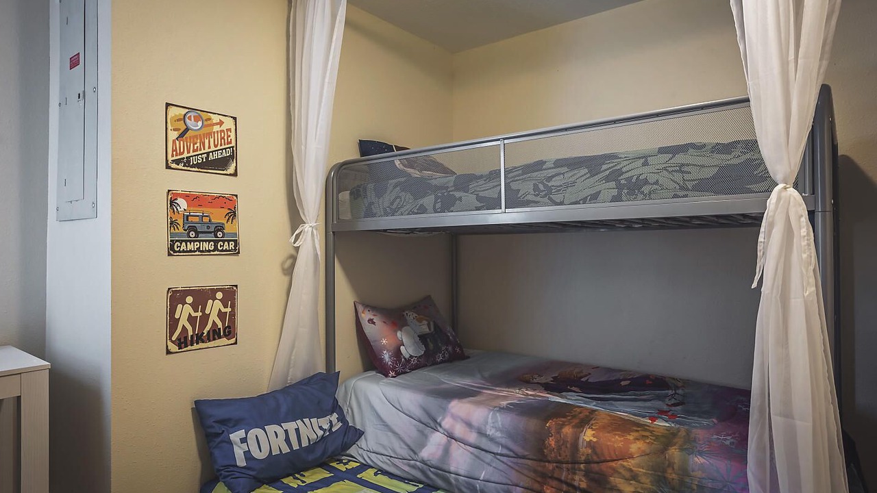 Photo of Bedroom in Seffner Community Alliance