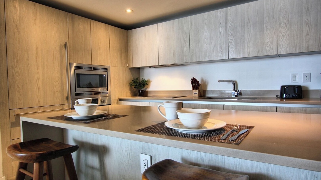 Photo of Kitchen in Hollywood South Central Beach