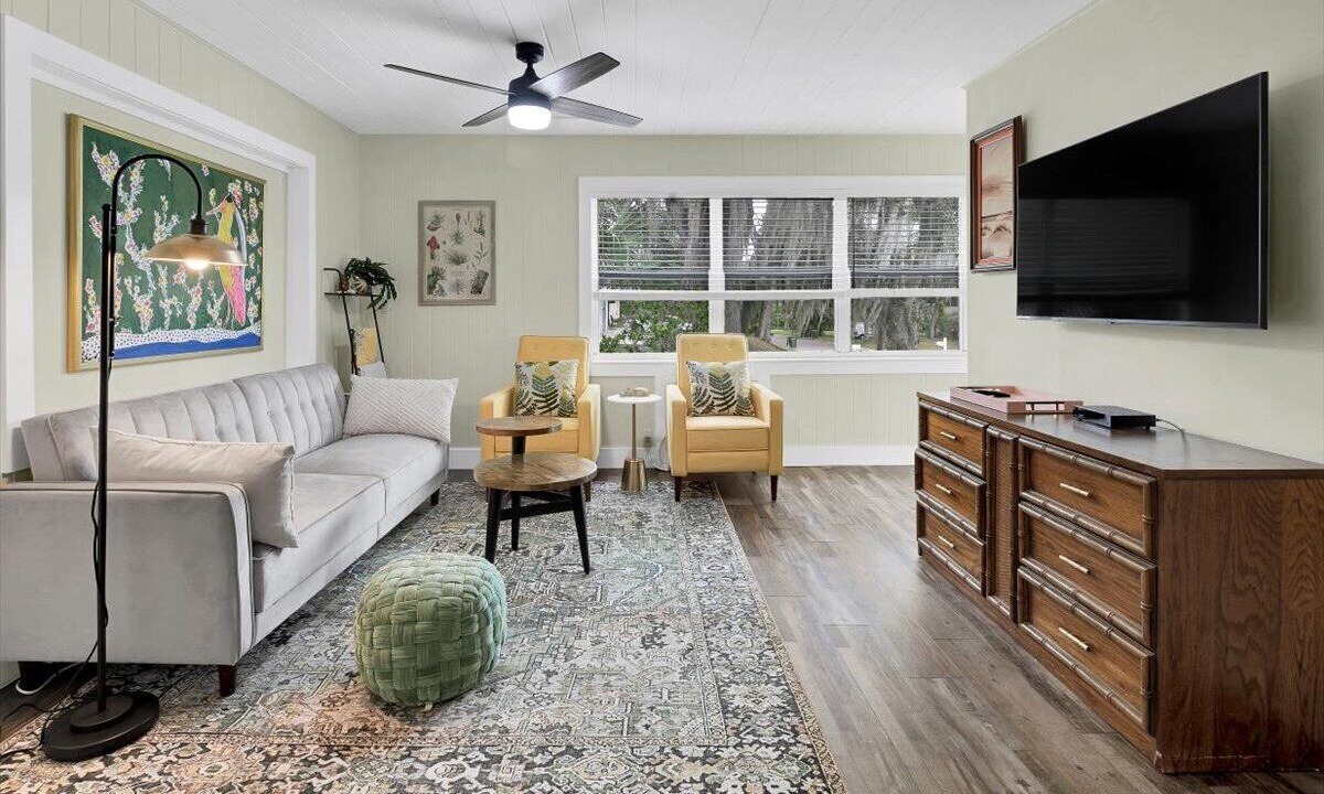 Photo of Livingroom in Safety Harbor