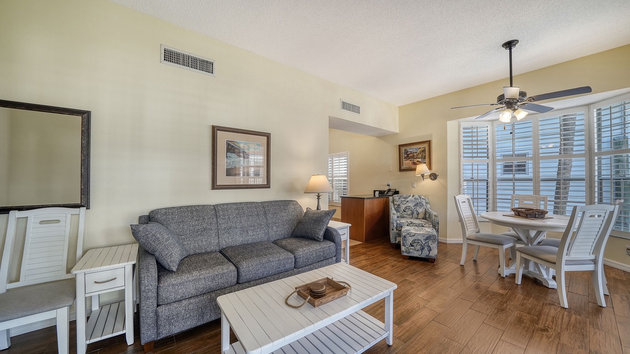 Photo of Livingroom in Whitney Beach