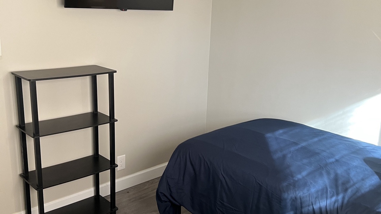 Photo of Bedroom in Forest Hills East