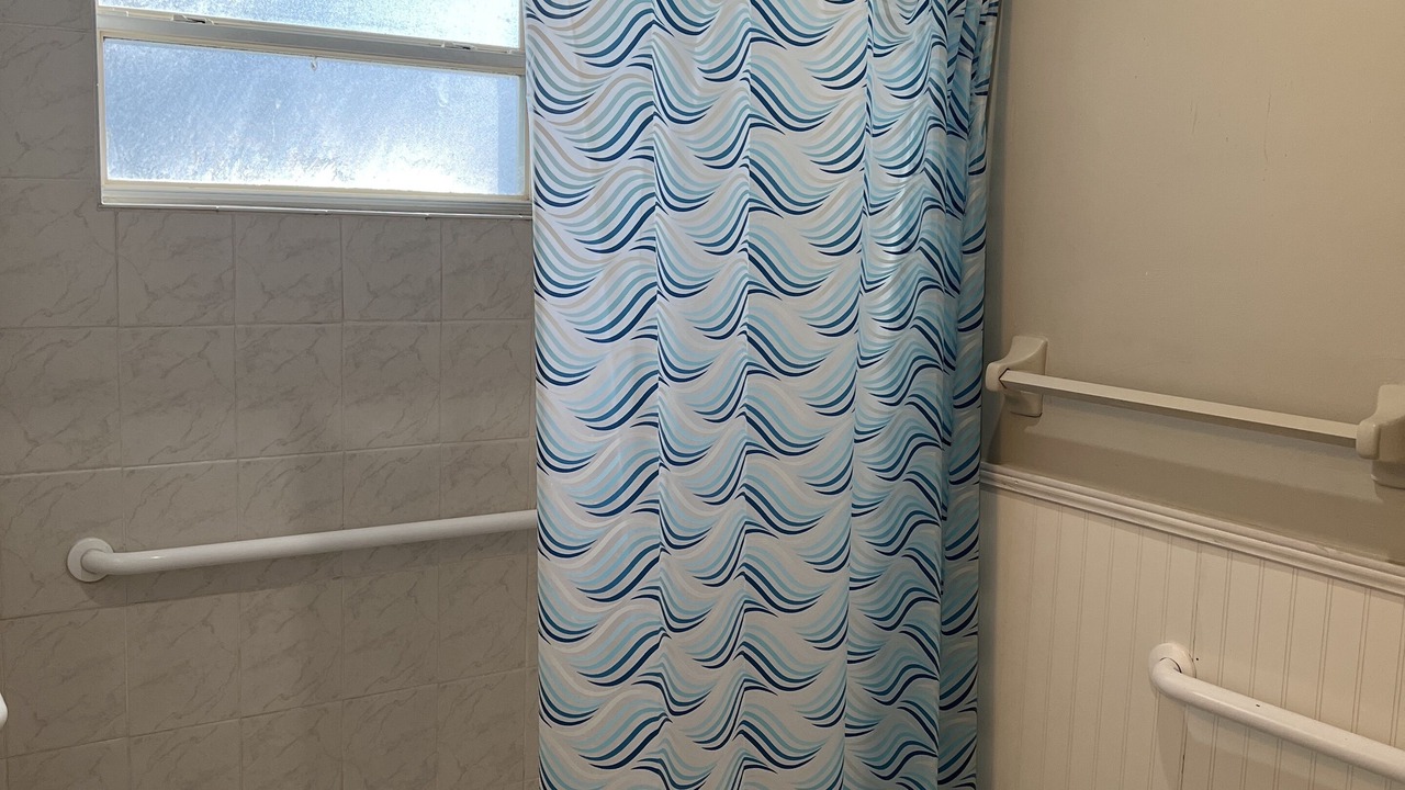 Photo of Bathroom in Forest Hills East