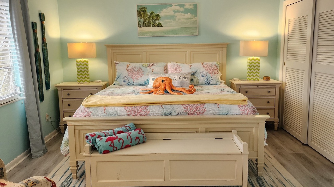 Photo of Bedroom in Caloosahatchee