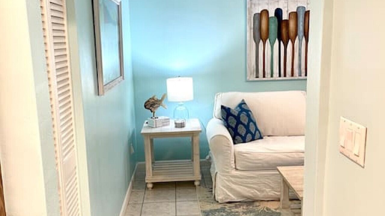 Photo of Livingroom in Caloosahatchee