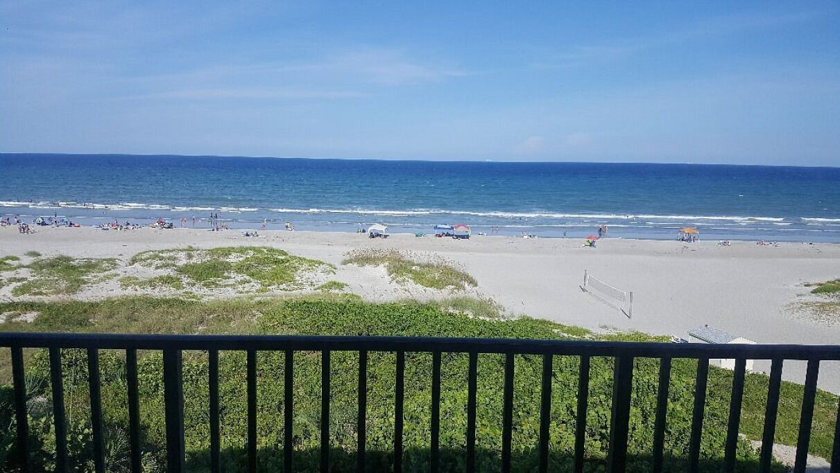 Photo of Others in Cocoa Isles