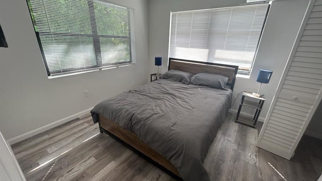Photo of Bedroom in Coral Way