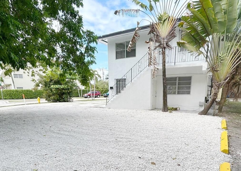 Photo of Outdoor in Coral Way